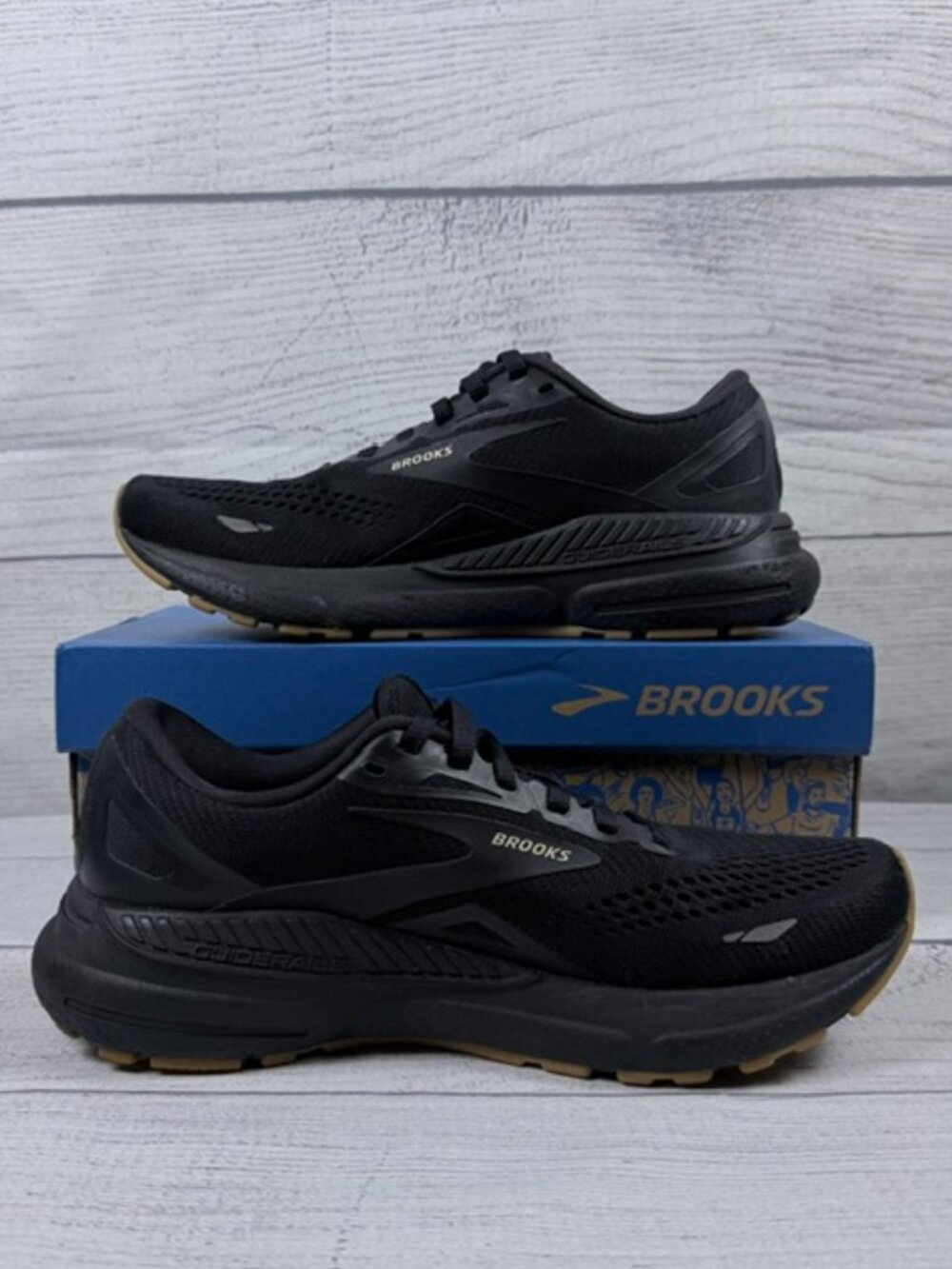 🖤 Brooks Adrenaline GTS 23 Running Shoes Black/Cream/Biscuit Women's Size 8 - Picture 4 of 12